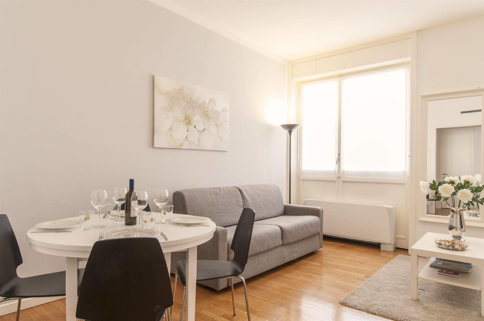 Milan Royal Suites Dış mekan fotoğraf