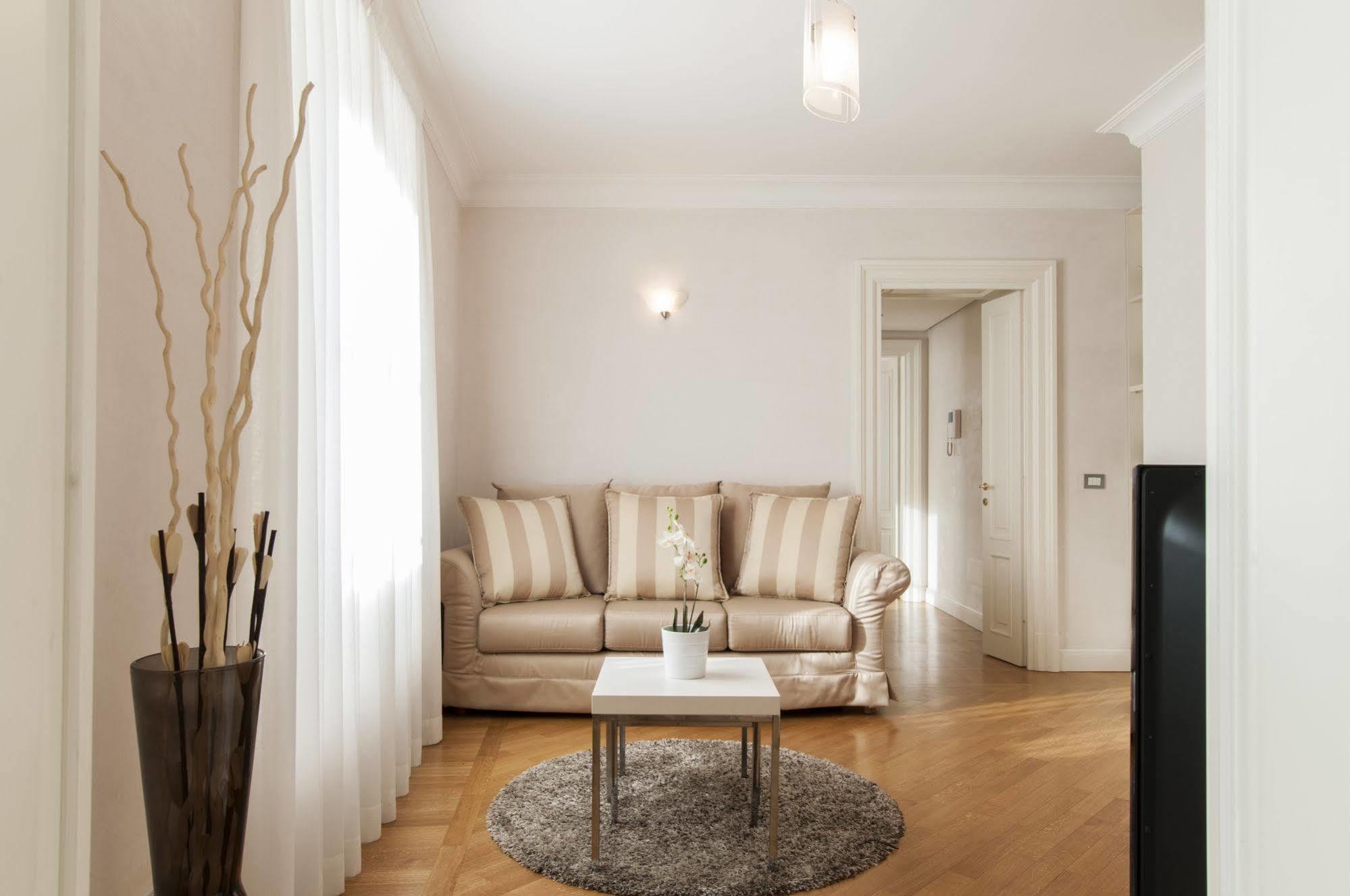 Milan Royal Suites Dış mekan fotoğraf