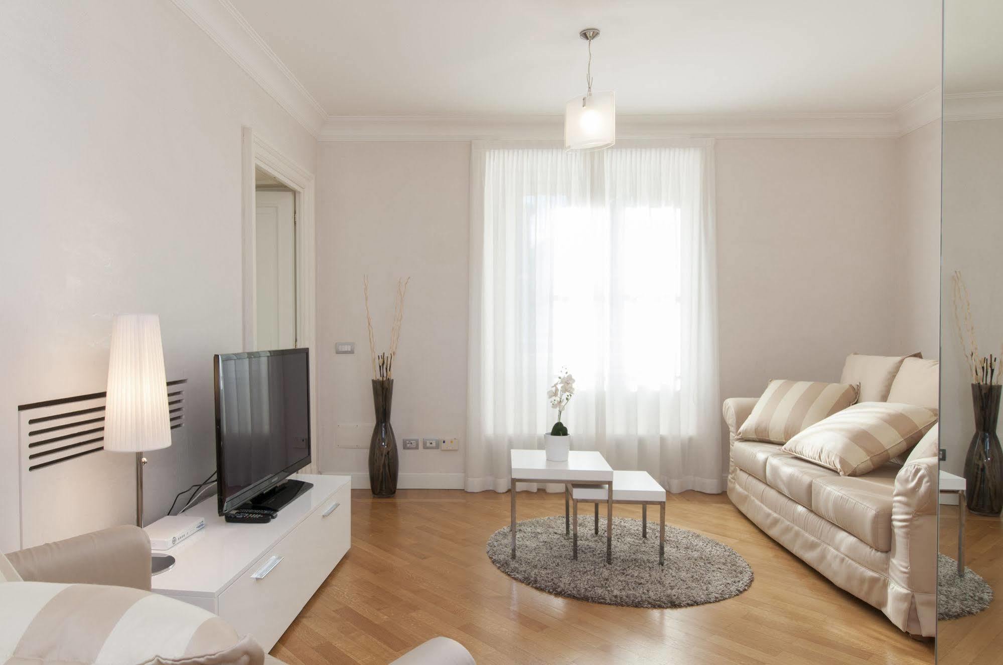 Milan Royal Suites Dış mekan fotoğraf